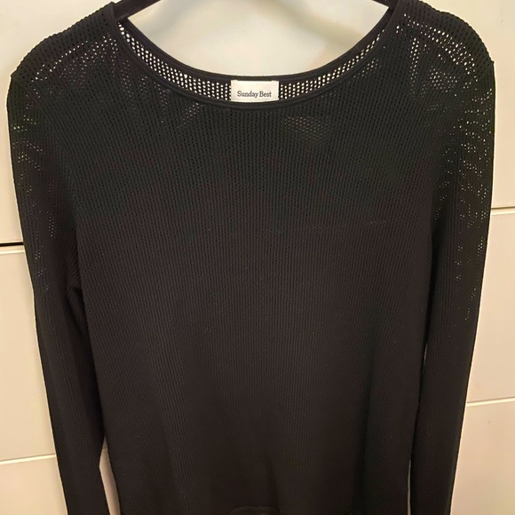 Aritzia Sunday Best Mesh Long Sleeve Top - Picture 2 of 2